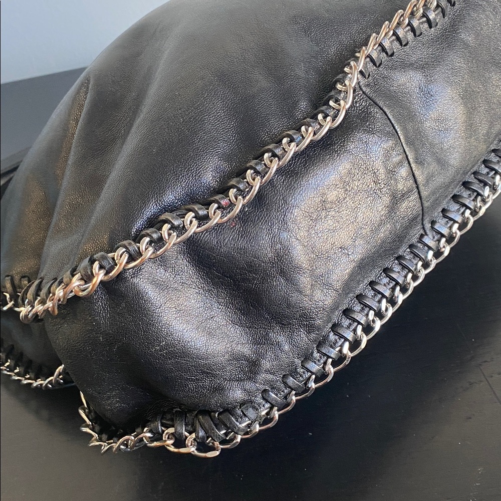 RARE Michael Michael Kors Black Leather Bag with Chain Detail - Picture 9 of 13